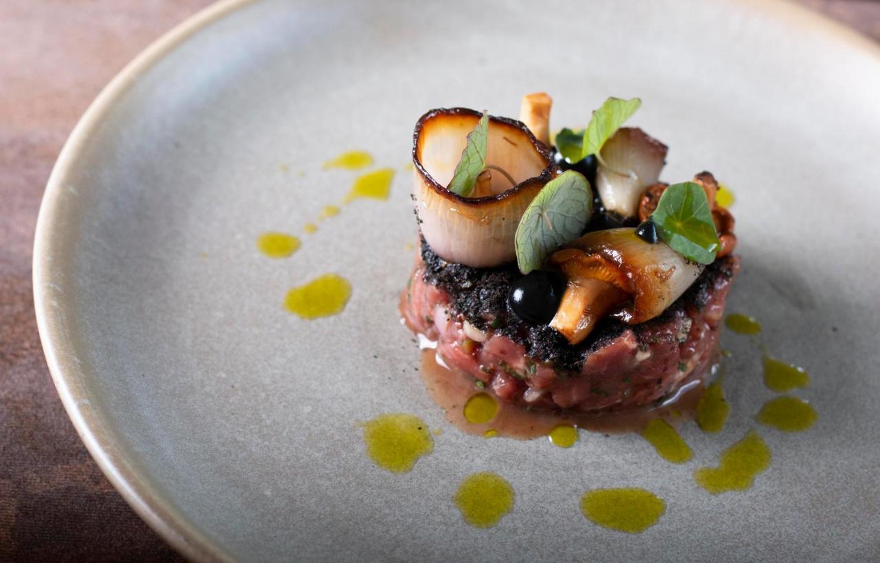 The Old Crown Coaching Inn 스윈던 외부 사진