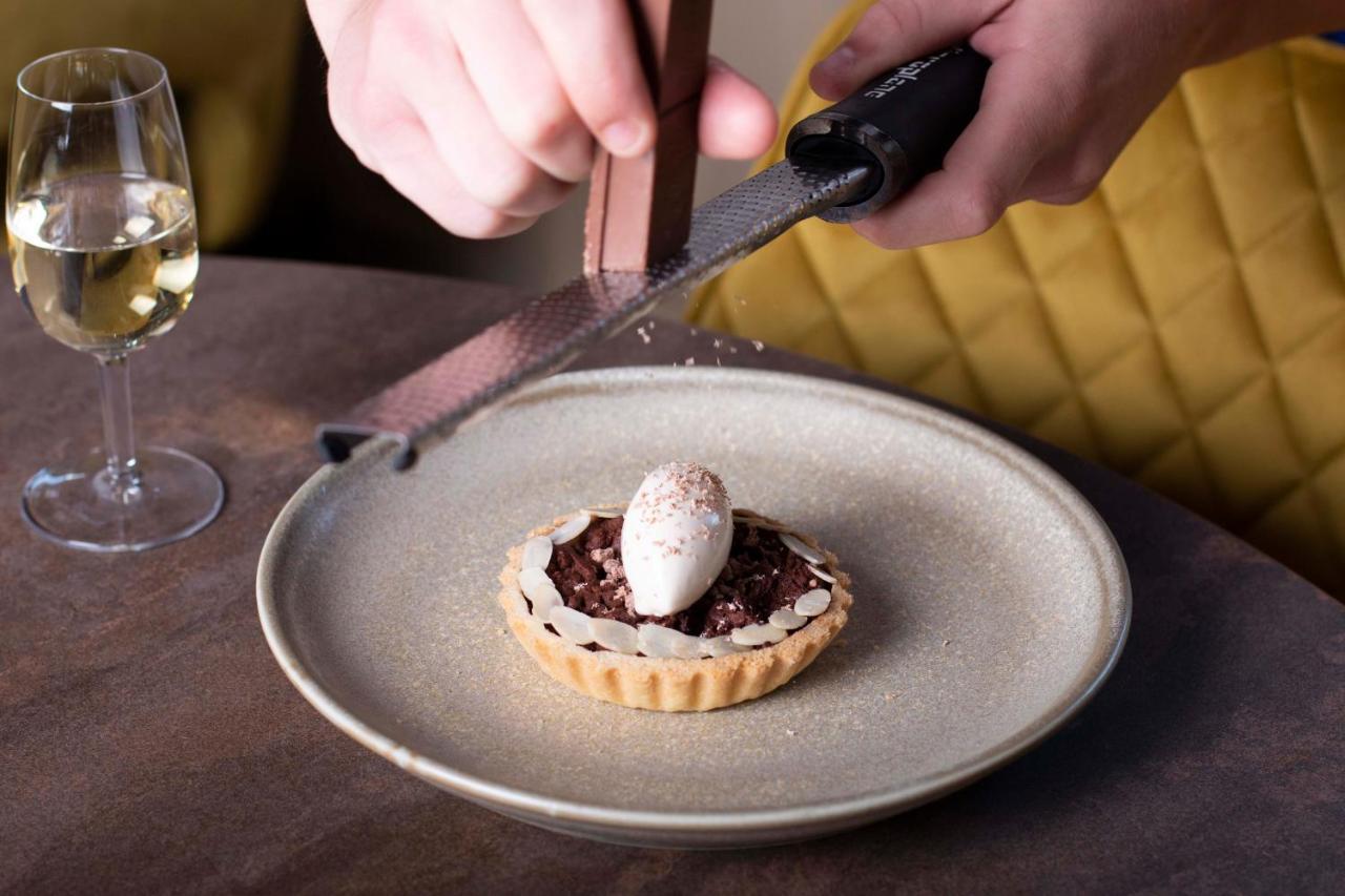 The Old Crown Coaching Inn 스윈던 외부 사진