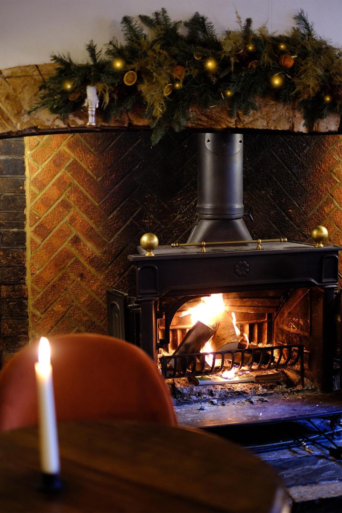 The Old Crown Coaching Inn 스윈던 외부 사진