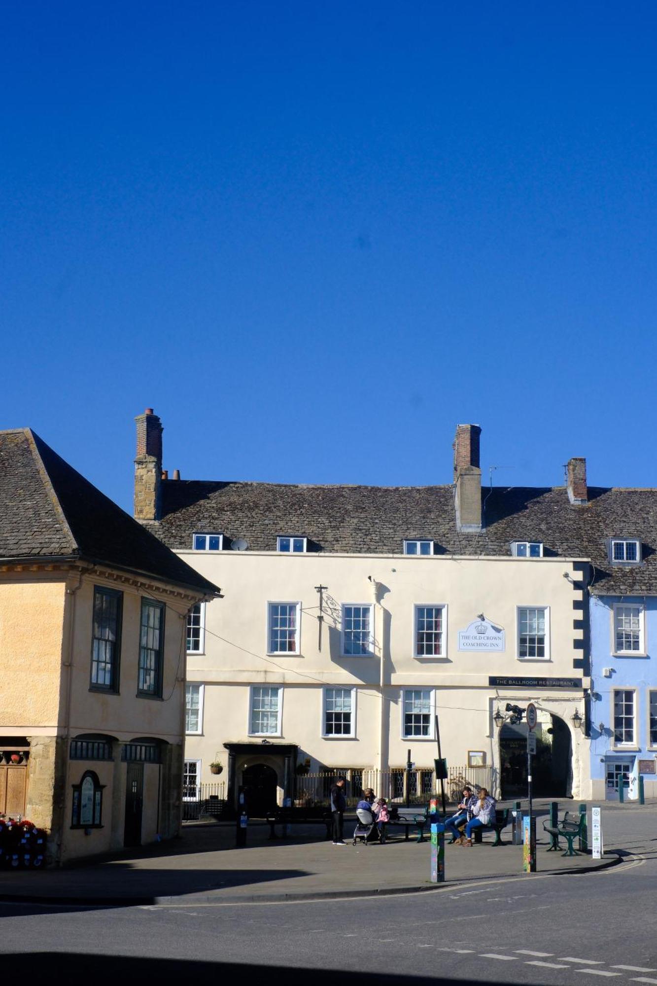 The Old Crown Coaching Inn 스윈던 외부 사진